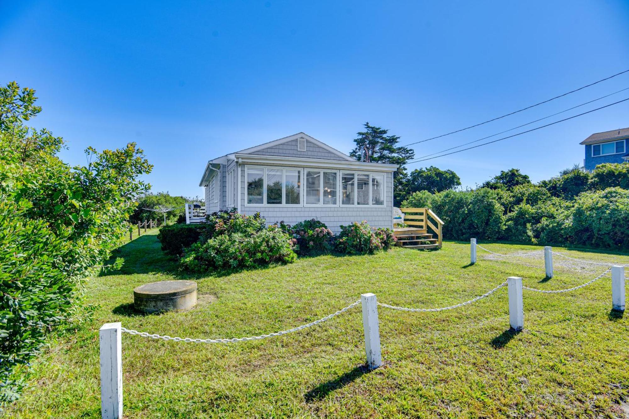 Quaint Coastal Cottage With Patio! Charlestown Exterior foto