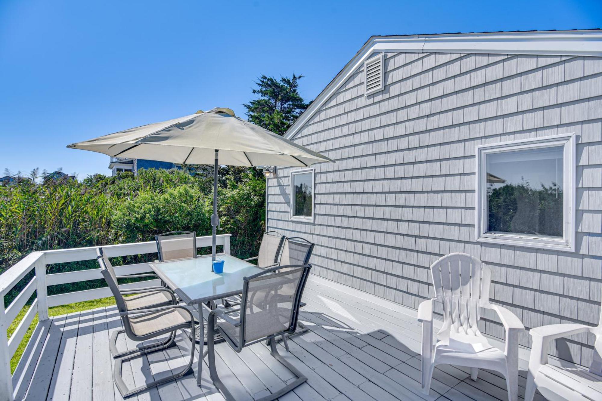 Quaint Coastal Cottage With Patio! Charlestown Exterior foto